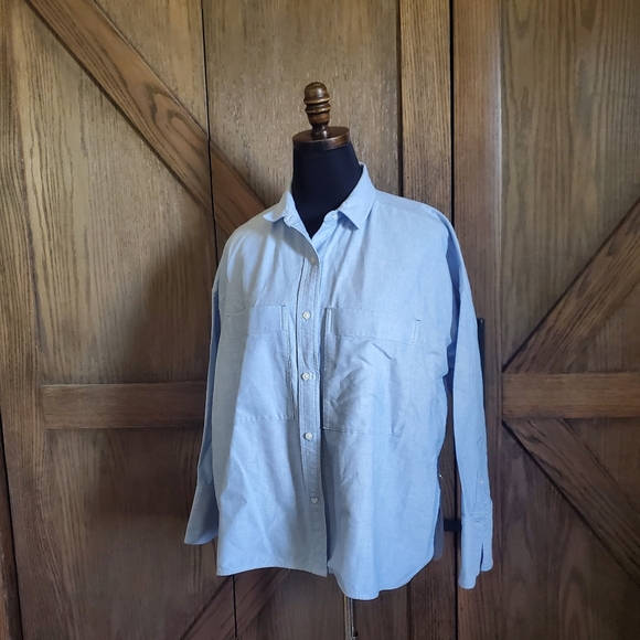Everlane Tops - Everlane Boxy Button Down